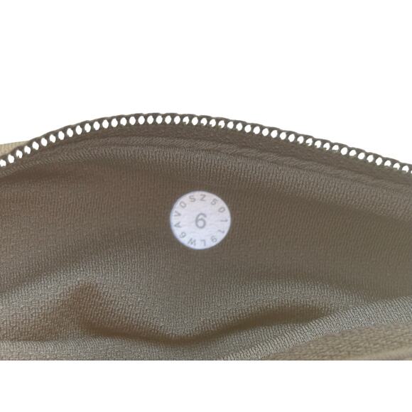 Lululemon Pace Rival Crop 22" leggings in Dark Olive, size 6 - Picture 4 of 4